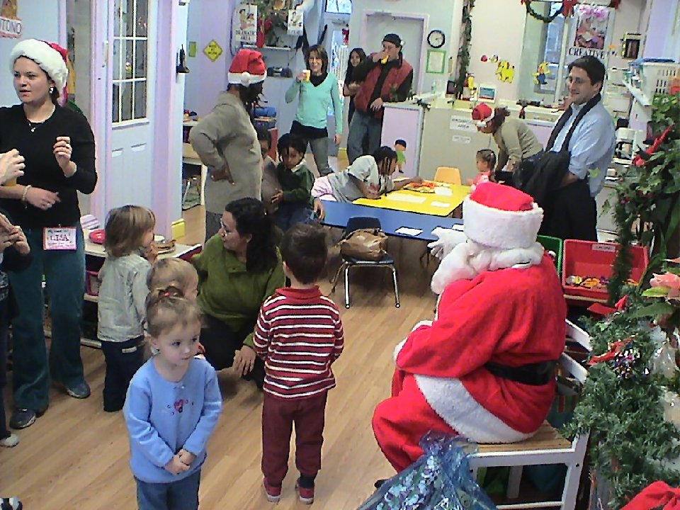 2005-12-16 - CHRISTMAS PARTY AT LILY'S HOUSE 013